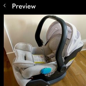 NIB Uppababy MESA Infant Car seat  with base in price $85.